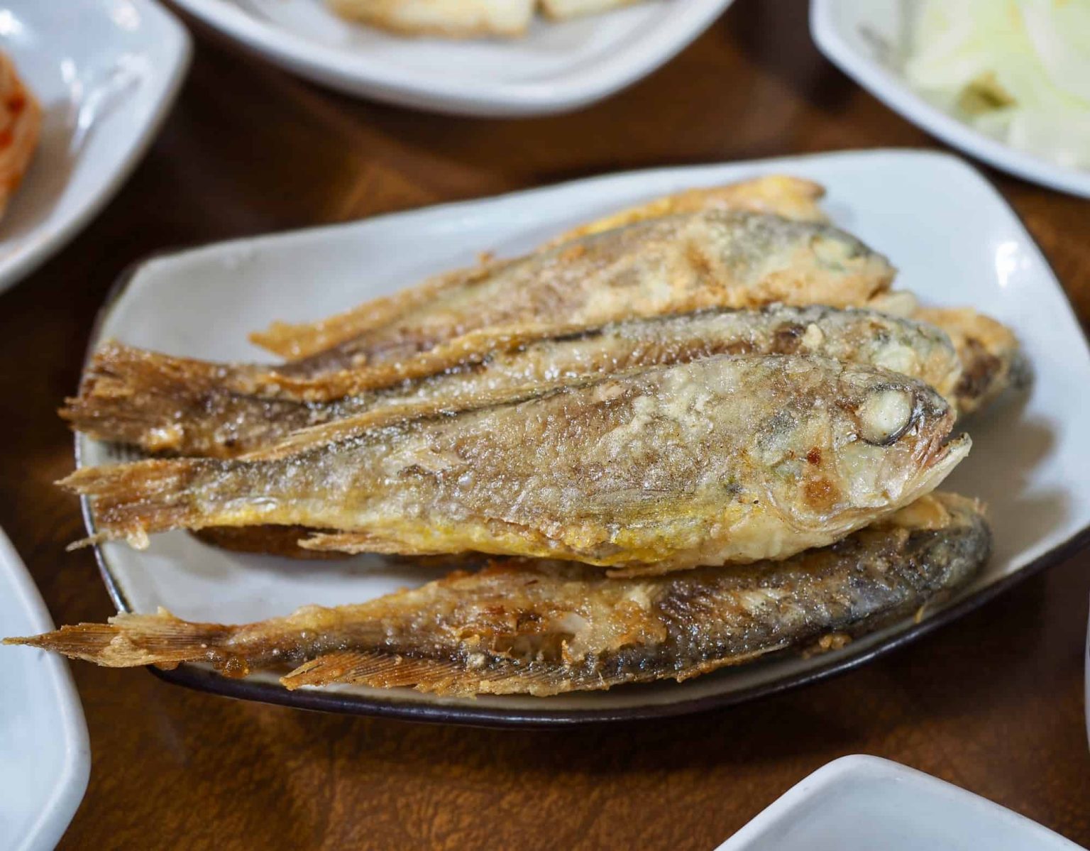 What do Croaker Fish Taste Like? Are They Good? Cuisine Seeker