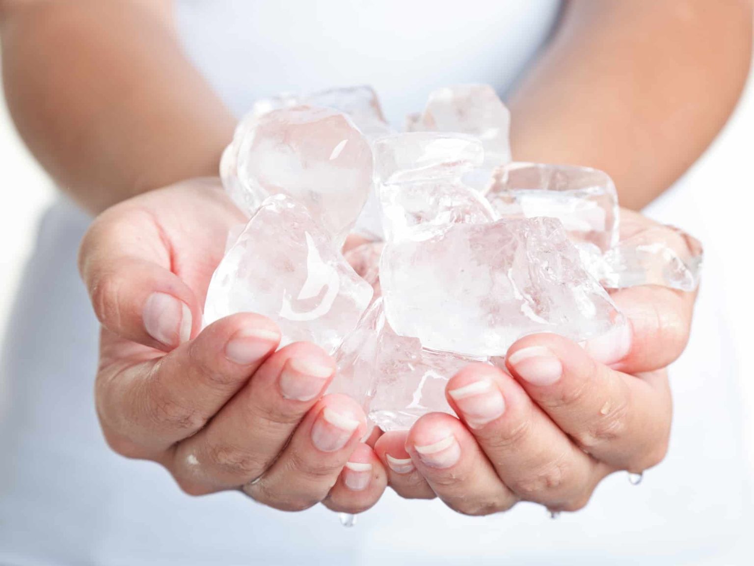 Can Eating Ice Cause Gas or Bloating? Why? Cuisine Seeker
